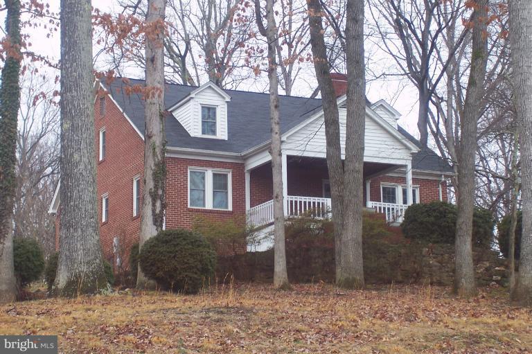5120 Rixeyville Road Jeffersonton, VA 22724 - Photo 8 of 15 Front View