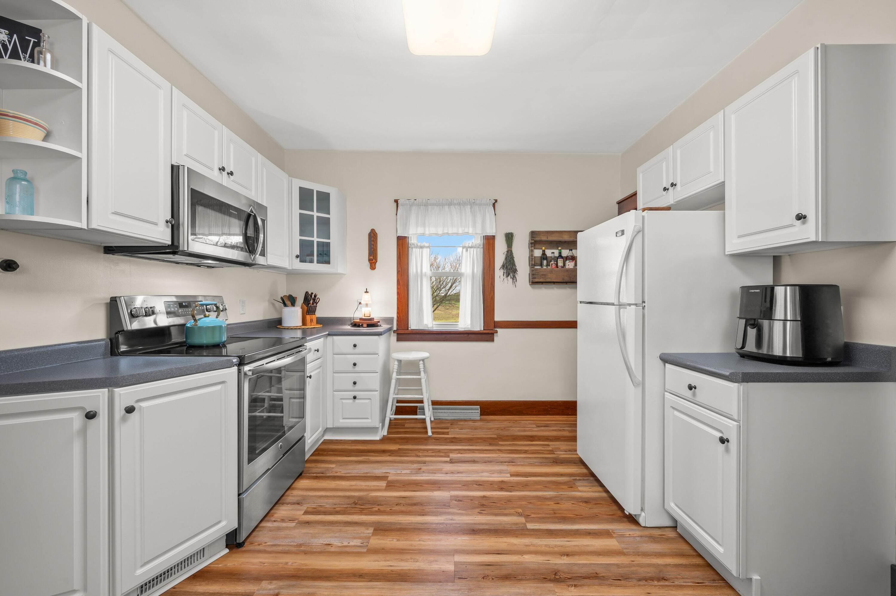 16686 Cleveland Avenue Galien, MI 49113 - Photo 18 of 89 18DSC_0725