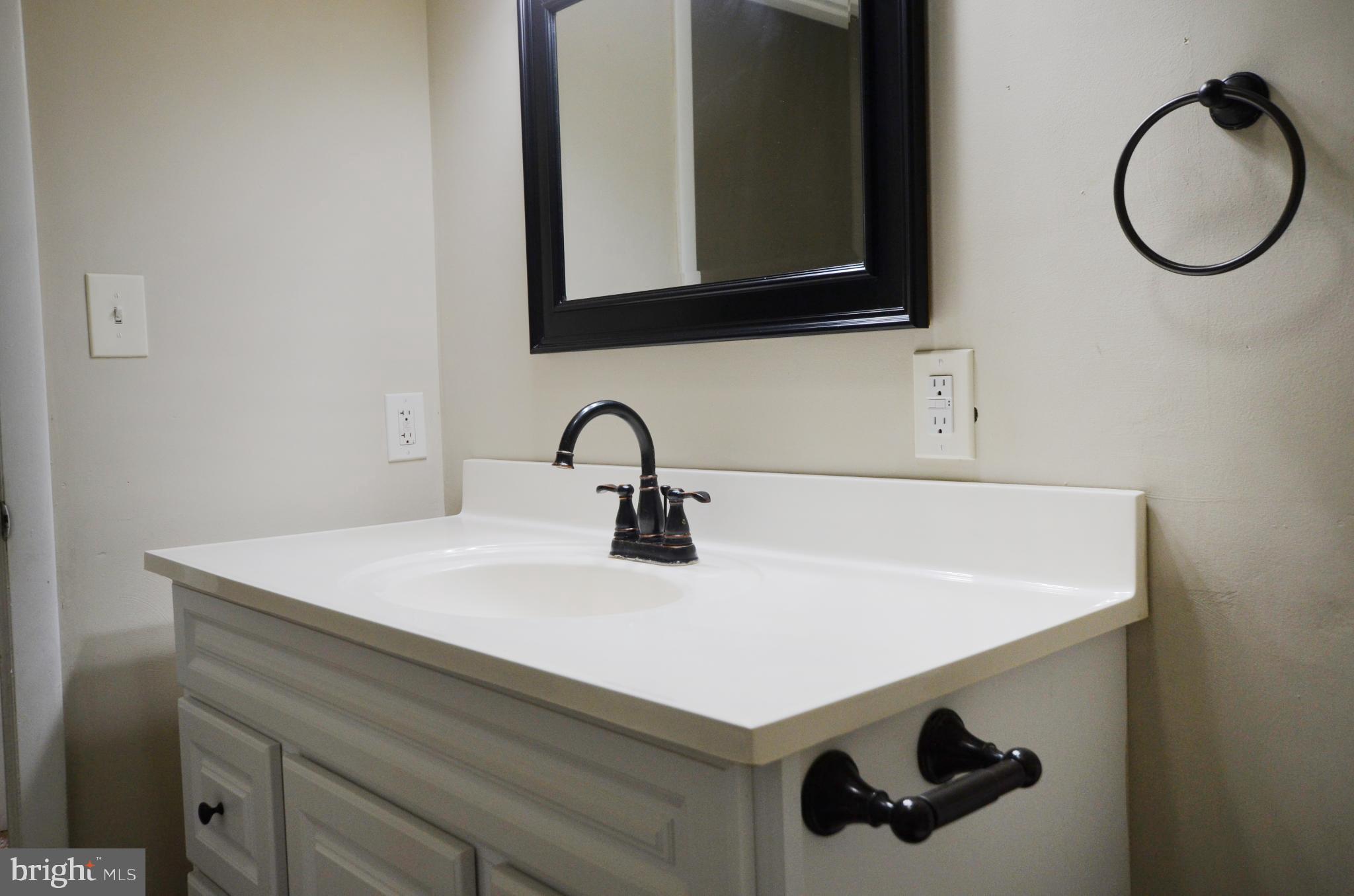 2287 Grandview Road Hanover, PA 17331 - Photo 17 of 31