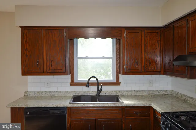 $244,900 | 2287 Grandview Road, Hanover, PA 17331