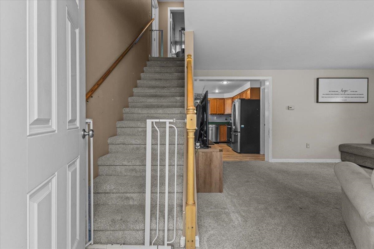 5653 Vt Route 7 Ferrisburgh, VT 05456 - Photo 11 of 57