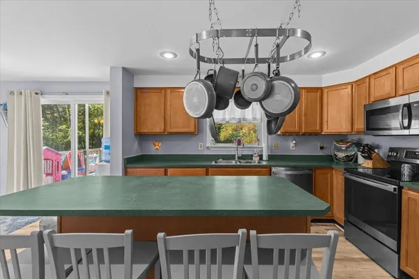 $529,000 | 5653 Vt Route 7, Ferrisburgh, VT 05456