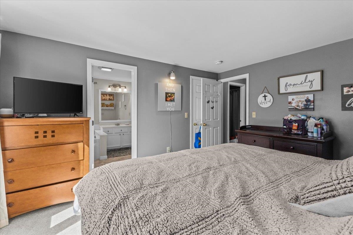 5653 Vt Route 7 Ferrisburgh, VT 05456 - Photo 24 of 57