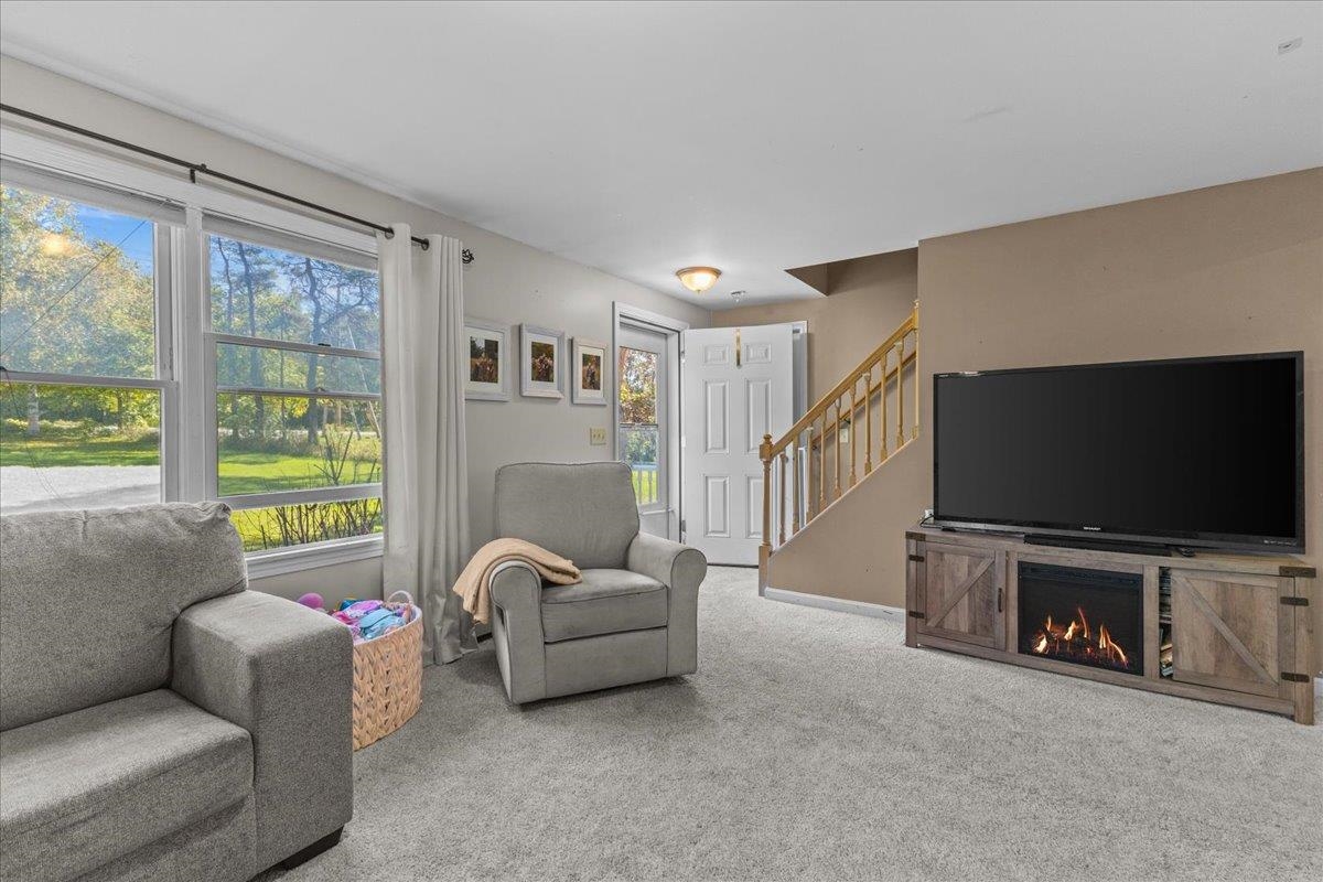 5653 Vt Route 7 Ferrisburgh, VT 05456 - Photo 8 of 57