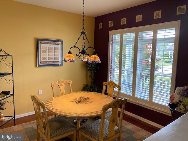 307 Mcclellan Road Egg Harbor Township, NJ 08234 - Photo 6 of 21 Breakfast Nook