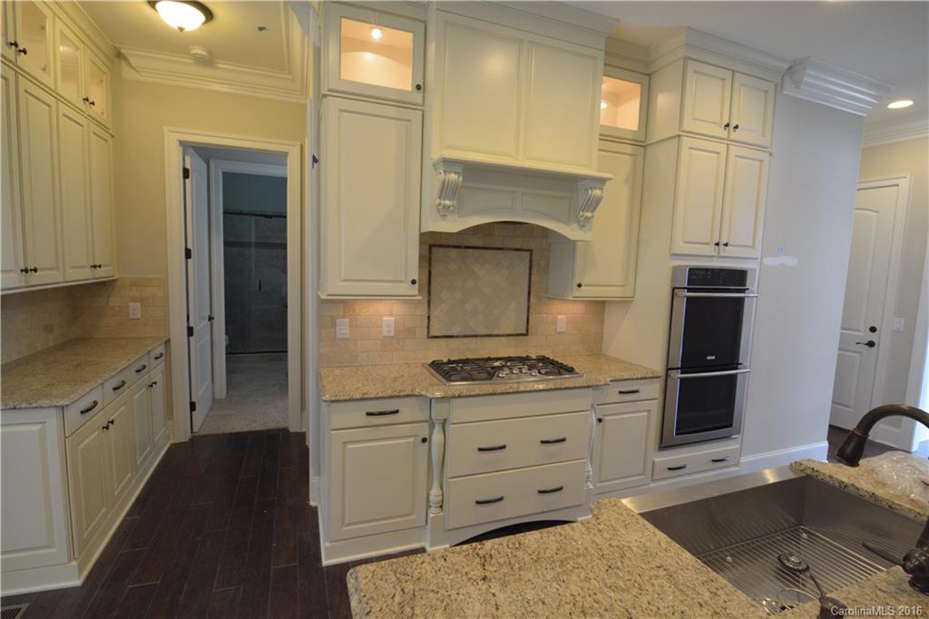 688 Zinnia Way, Unit 761 Tega Cay, SC 29708 - Photo 9 of 23 Gallery Image 9