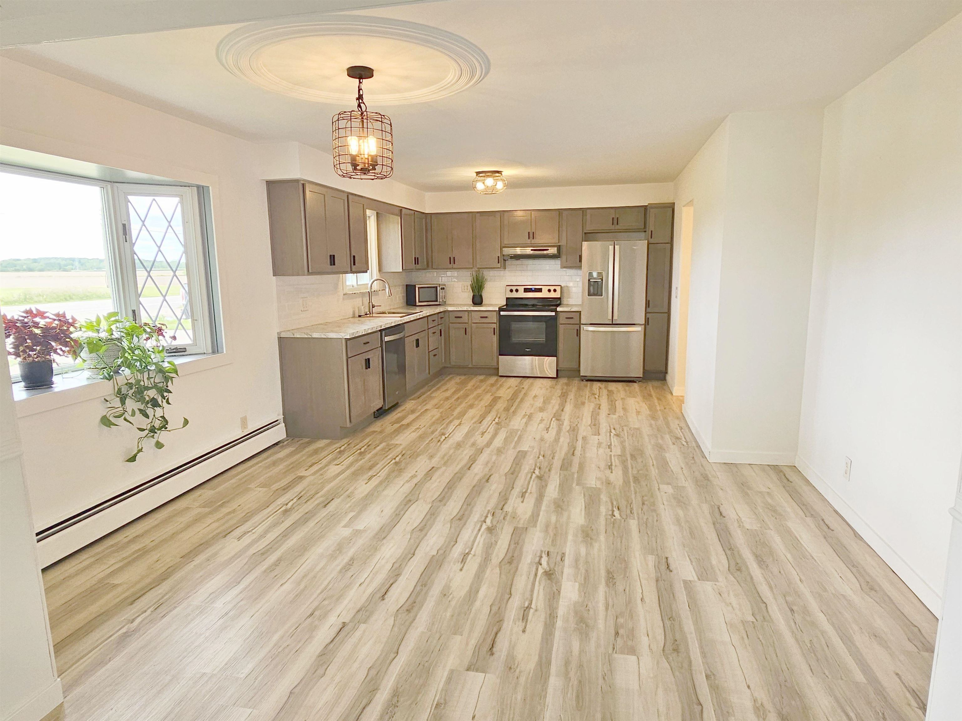 2451 Wheeler Road Bay City, MI 48706 - Photo 5 of 28 Gallery Image 5
