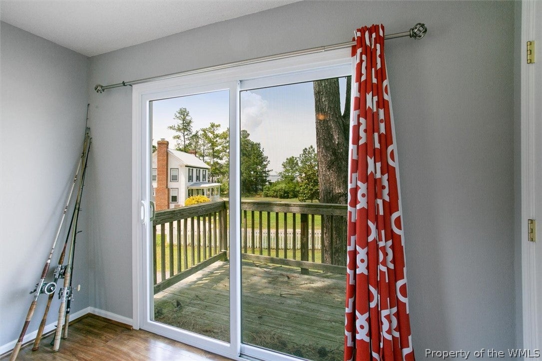 1704 Dandy Loop Road Yorktown, VA 23692 - Photo 22 of 47 Gallery Image 22