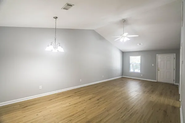 $1,395 | 702 Creekside Drive, Evans, GA 30809