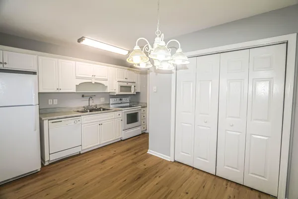 $1,395 | 702 Creekside Drive, Evans, GA 30809