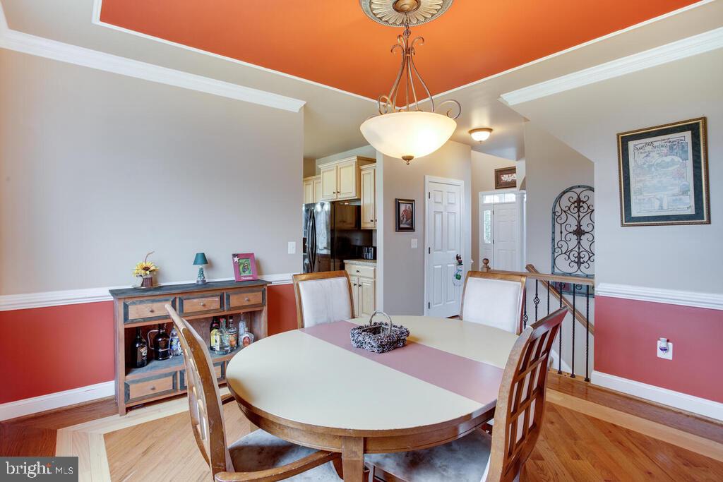 2009 Baythorne Road Prince Frederick, MD 20678 - Photo 5 of 39 Formal Separate Dining Room