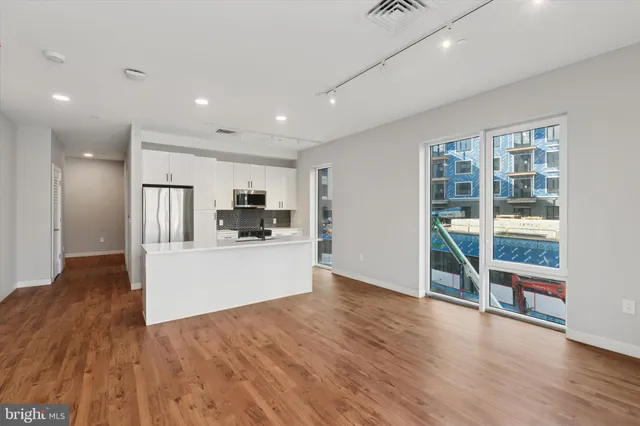 $3,665 | 1225 Constitution Avenue, Unit 2158, Philadelphia, PA 19112