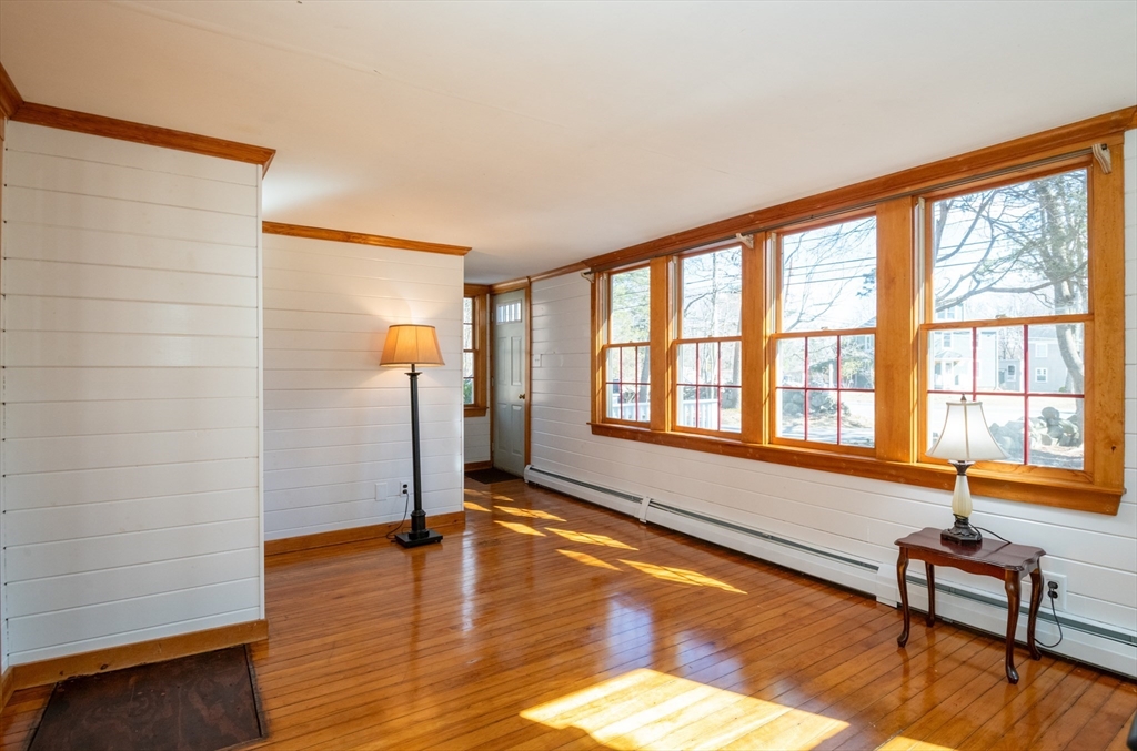 133 Topsfield Road Ipswich, MA 01938 - Photo 14 of 42
