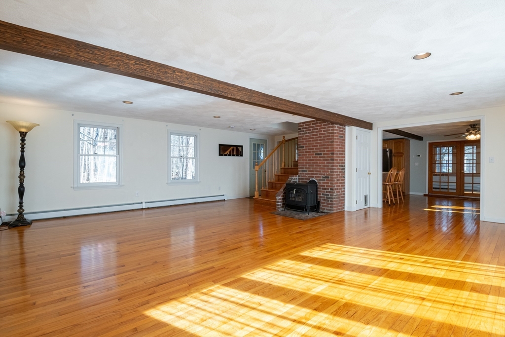133 Topsfield Road Ipswich, MA 01938 - Photo 21 of 42