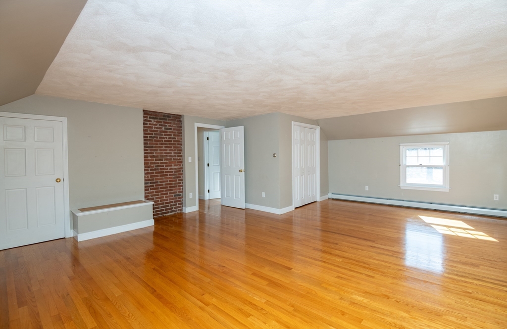 133 Topsfield Road Ipswich, MA 01938 - Photo 24 of 42
