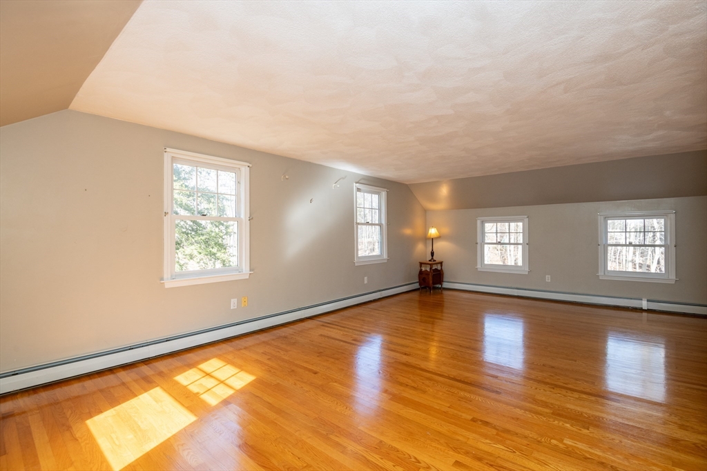 133 Topsfield Road Ipswich, MA 01938 - Photo 27 of 42