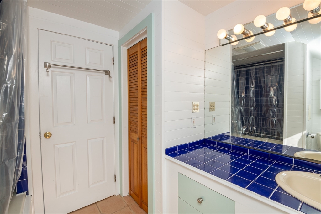 133 Topsfield Road Ipswich, MA 01938 - Photo 32 of 42