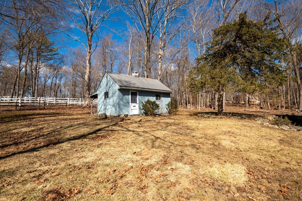 133 Topsfield Road Ipswich, MA 01938 - Photo 39 of 42