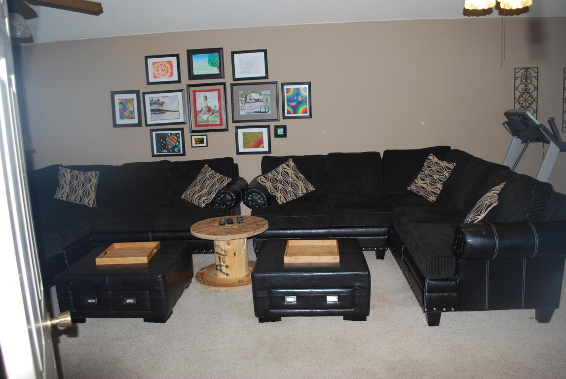 728 Stone Crest Circle Chattanooga, TN 37421 - Photo 17 of 23 stone crest family room