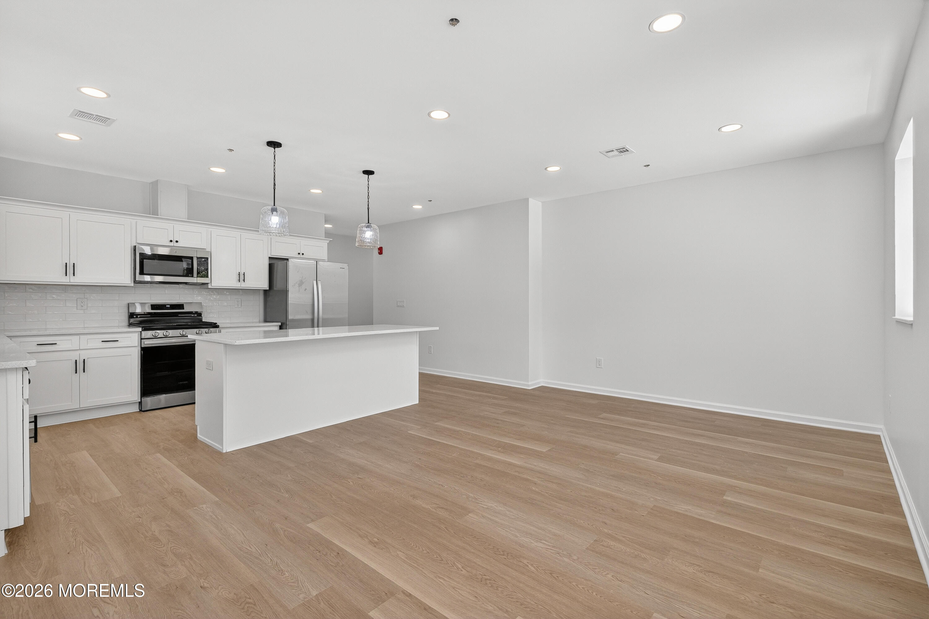 253 Mantoloking Road, Unit C Brick, NJ 08723 - Photo 7 of 15 253 Mantoloking 031