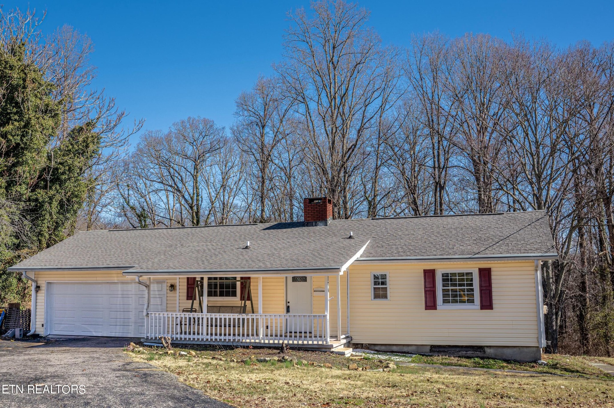 174 California Avenue Oak Ridge, TN 37830 - Photo 1 of 26 Gallery Image 1