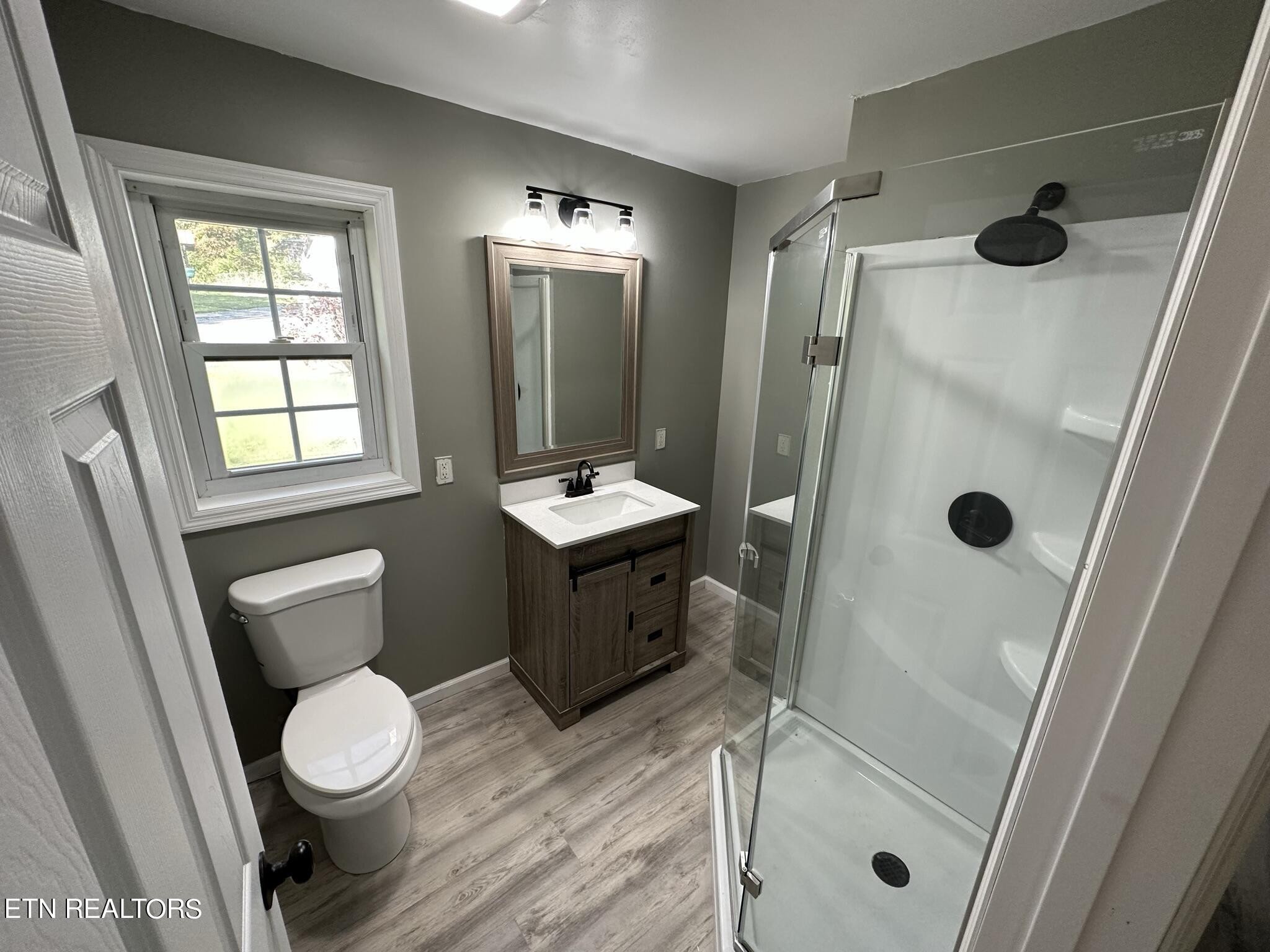 174 California Avenue Oak Ridge, TN 37830 - Photo 11 of 26 Gallery Image 11