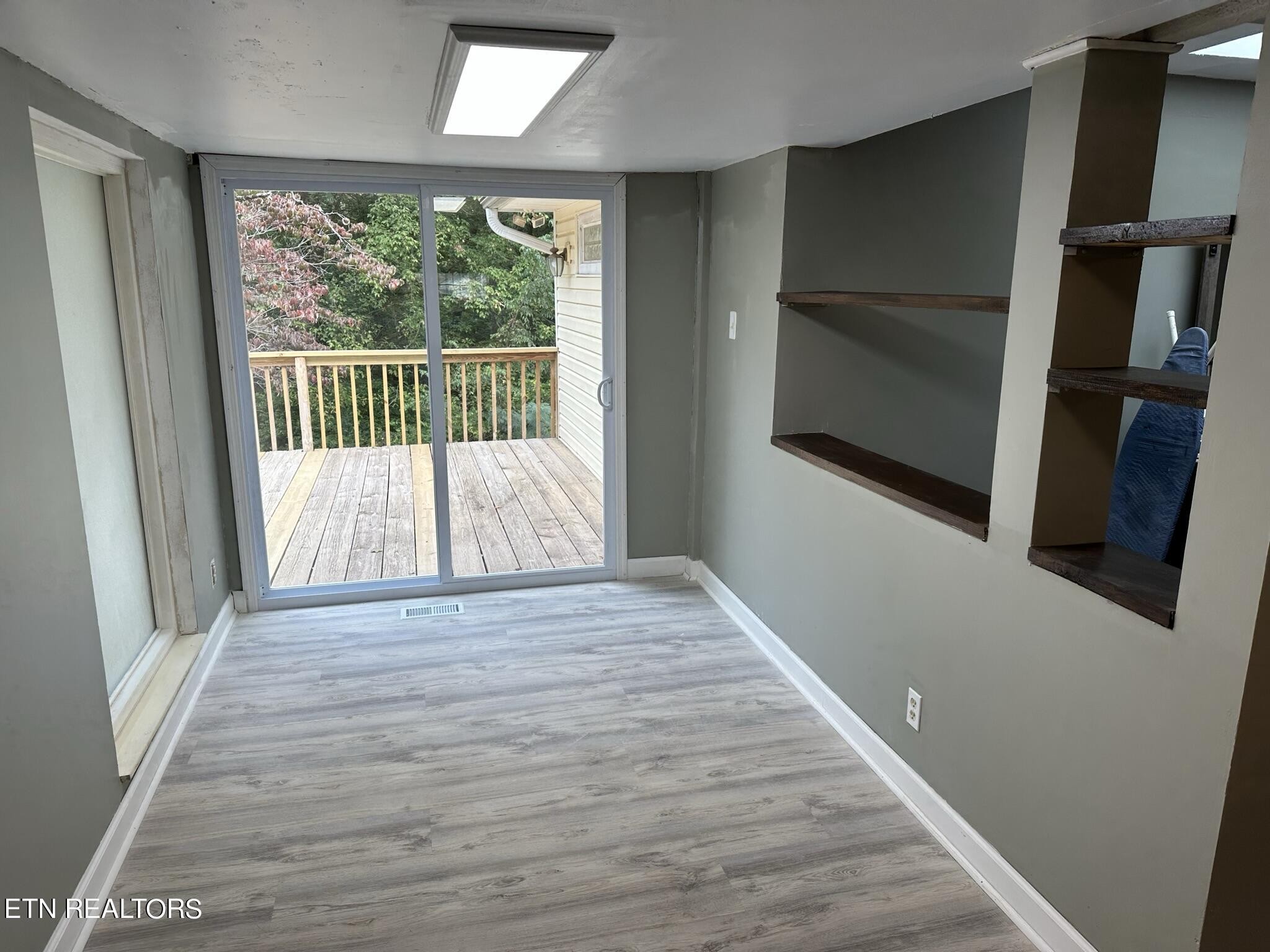 174 California Avenue Oak Ridge, TN 37830 - Photo 3 of 26 Gallery Image 3