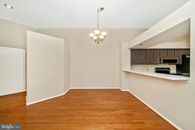 $2,199 | 18708 Caledonia Court, Unit K, Germantown, MD 20874