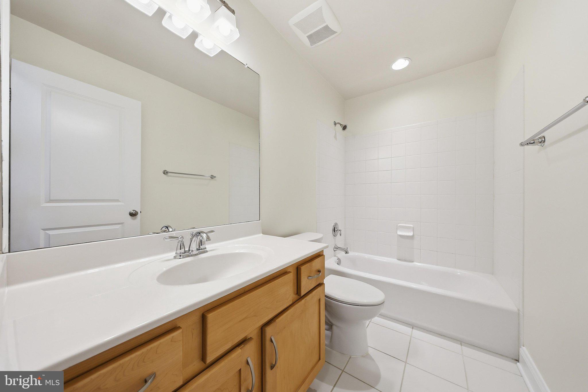 25 West 6th Street Frederick, MD 21701 - Photo 35 of 68 Hall Bathroom