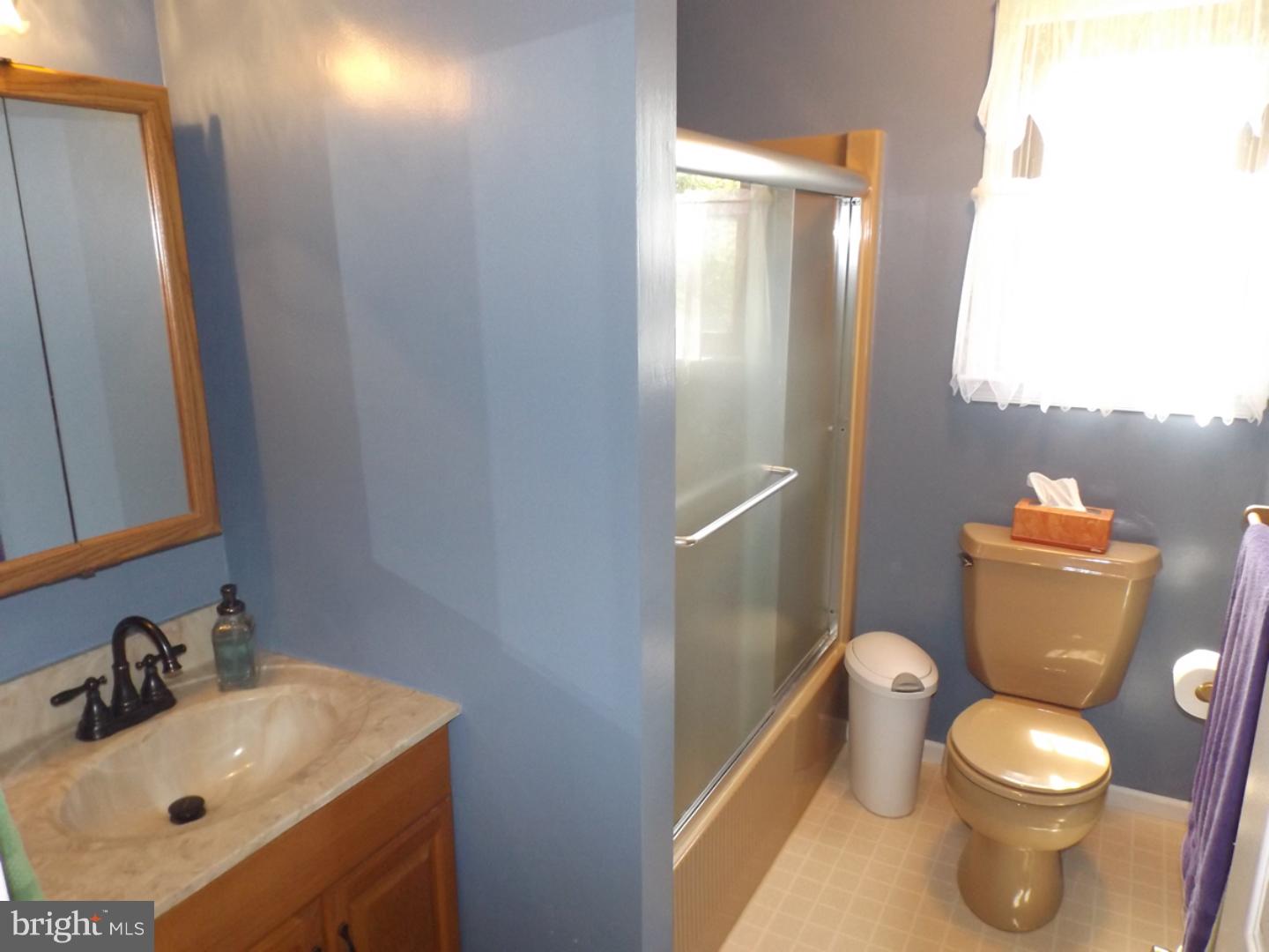 4374 Golden Key Road Kempton, PA 19529 - Photo 13 of 25 Bathroom