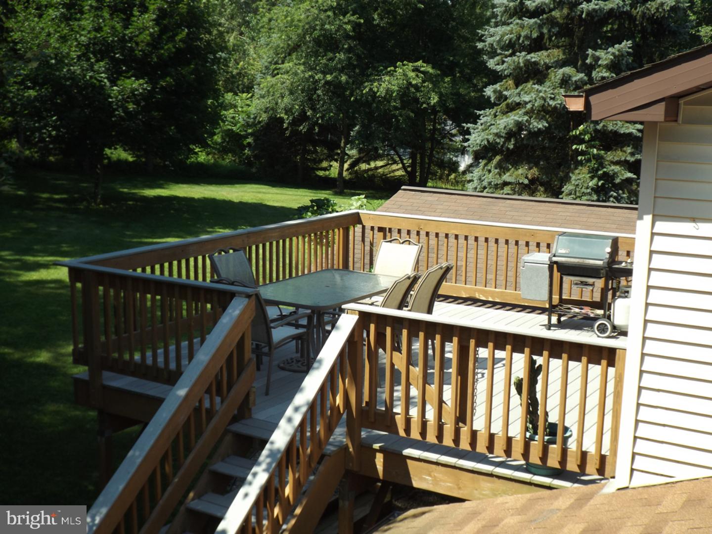 4374 Golden Key Road Kempton, PA 19529 - Photo 16 of 25 Deck