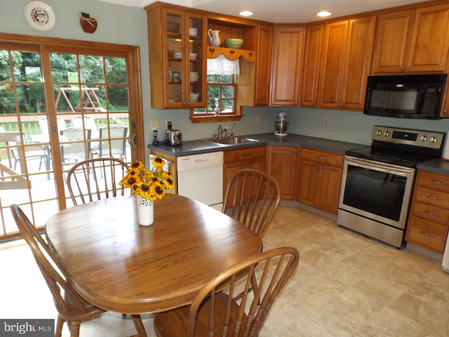 4374 Golden Key Road Kempton, PA 19529 - Photo 5 of 25 Kitchen