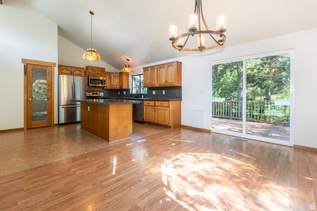 3205 Bell Canyon Road Sandy, UT 84092 - Photo 14 of 55