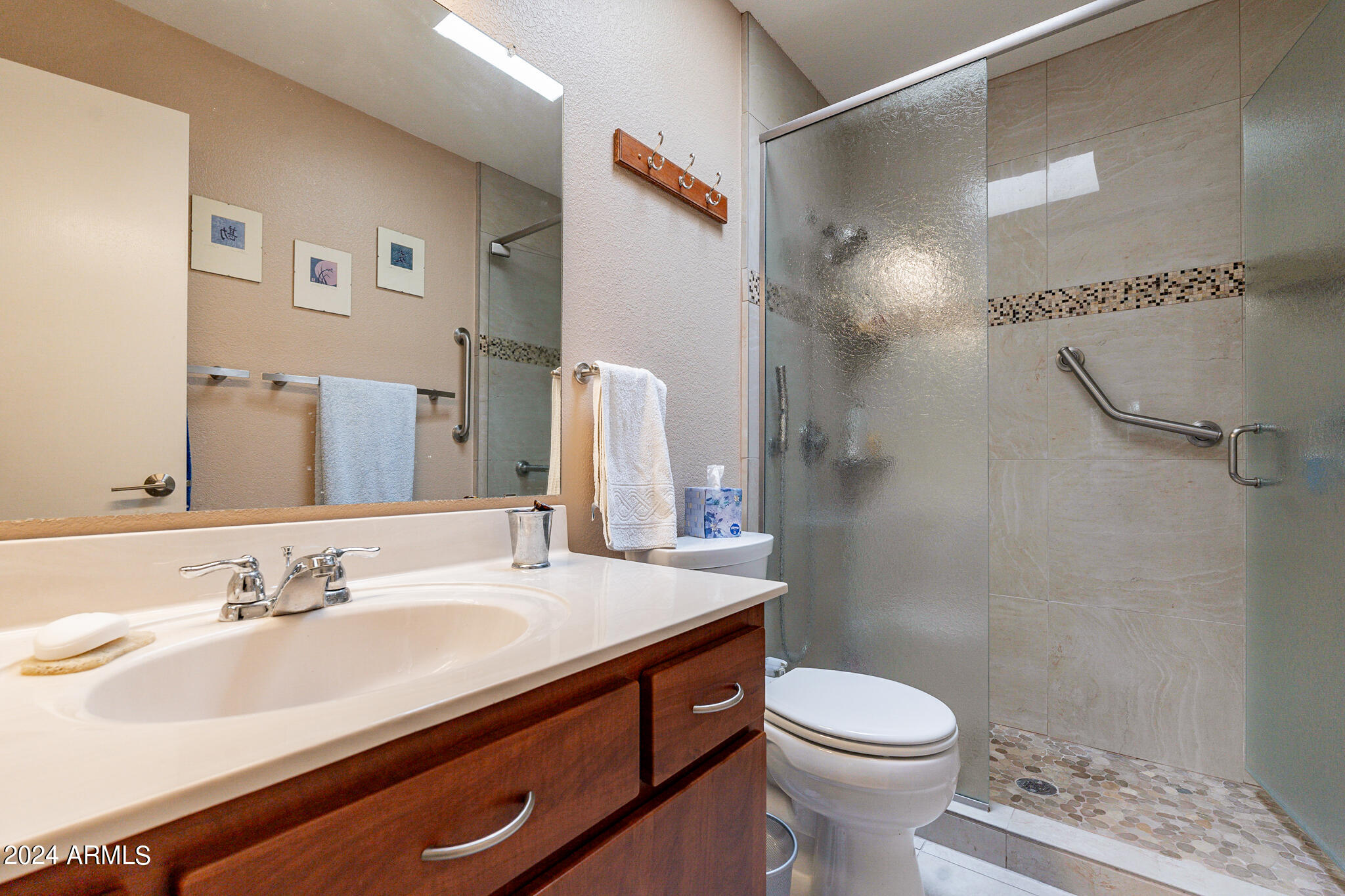 14300 West Bell Road, Unit 227 Surprise, AZ 85374 - Photo 9 of 19 Primary Bath