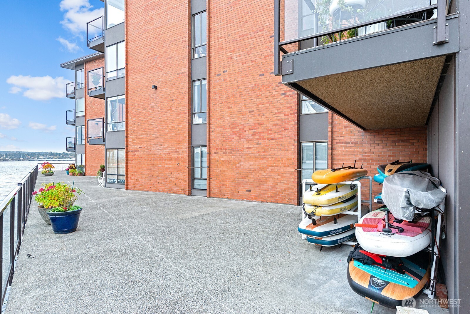 2360 43rd Avenue East, Unit 214 Seattle, WA 98112 - Photo 28 of 34