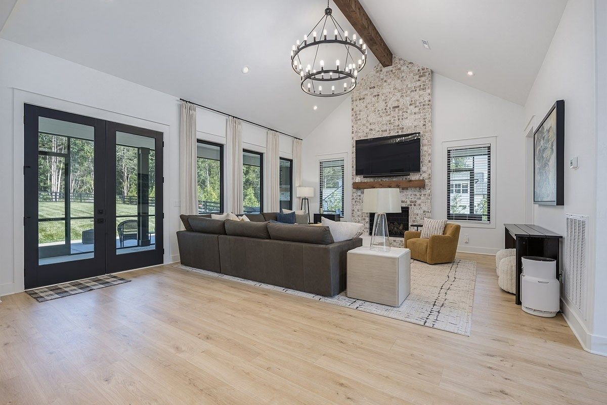 2207 Carpenter Bridge Road Columbia, TN 38401 - Photo 8 of 55 Gallery Image 8