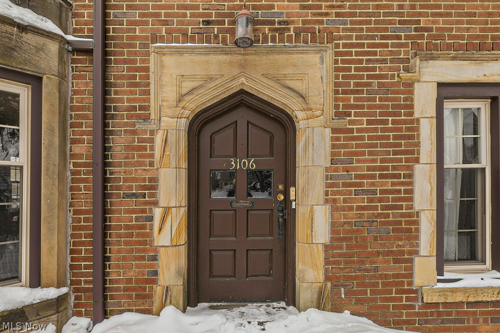 3106 Ludlow Road Cleveland, OH 44120 - Photo 2 of 25