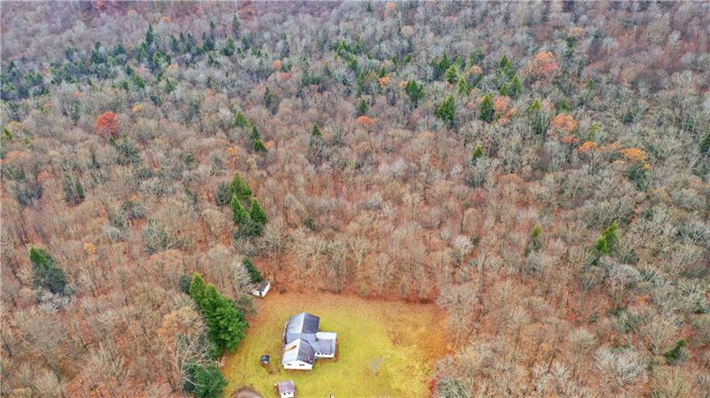 263 Taylor Road Confluence, PA 15424 - Photo 3 of 22