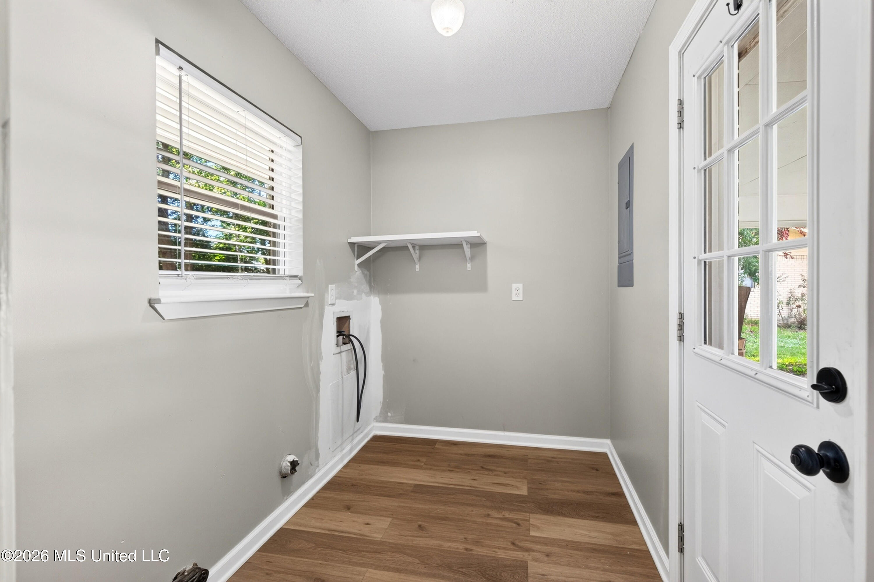 2211 Old Popp's Ferry Road Biloxi, MS 39532 - Photo 24 of 34 2211PoppsFerryRd-24