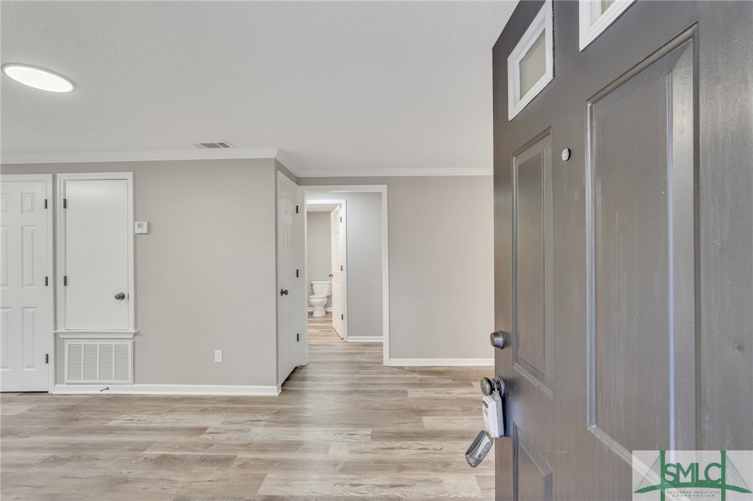 211 Edgewater Road, Unit A Savannah, GA 31406 - Photo 5 of 31