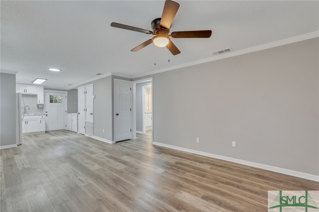 211 Edgewater Road, Unit A Savannah, GA 31406 - Photo 7 of 31