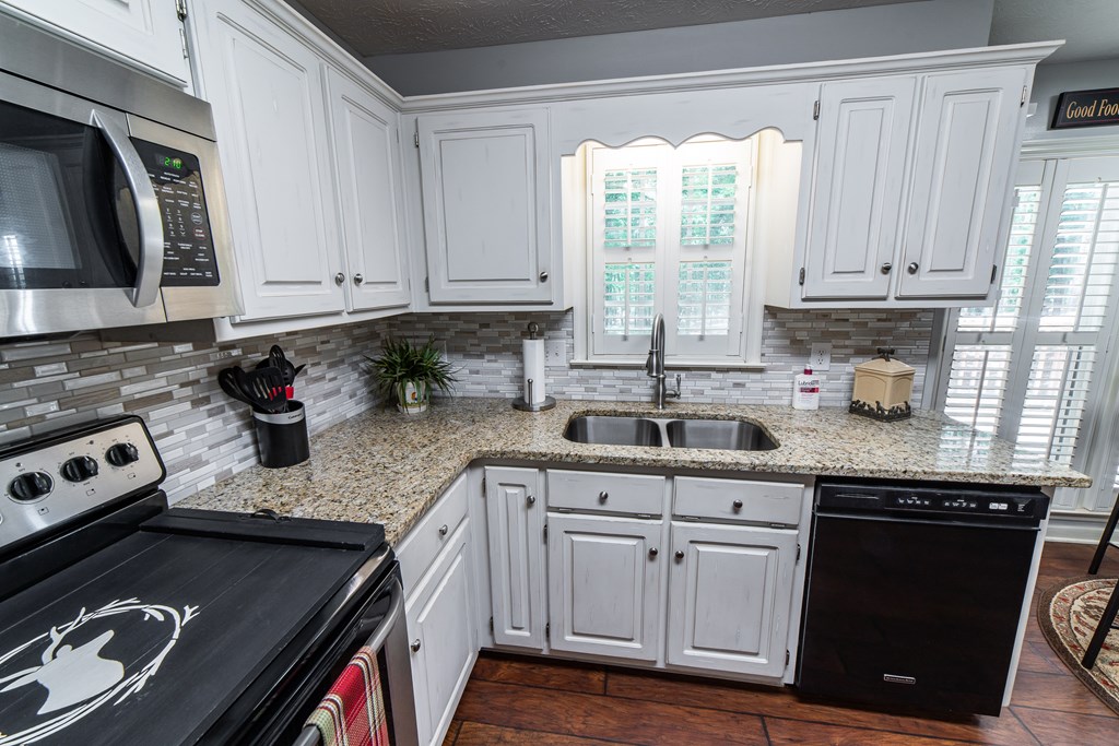1842 Plantation Creek Road Fortson, GA 31808 - Photo 20 of 52 KITCHEN