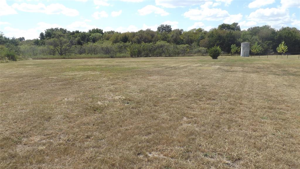 Tbd Eason Road Ennis, TX 75119 - Photo 10 of 10 a view of an outdoor space and a yard