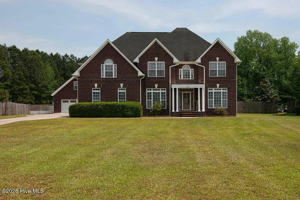 $614,900 | 113 Pleasant Court, Jacksonville, NC 28540