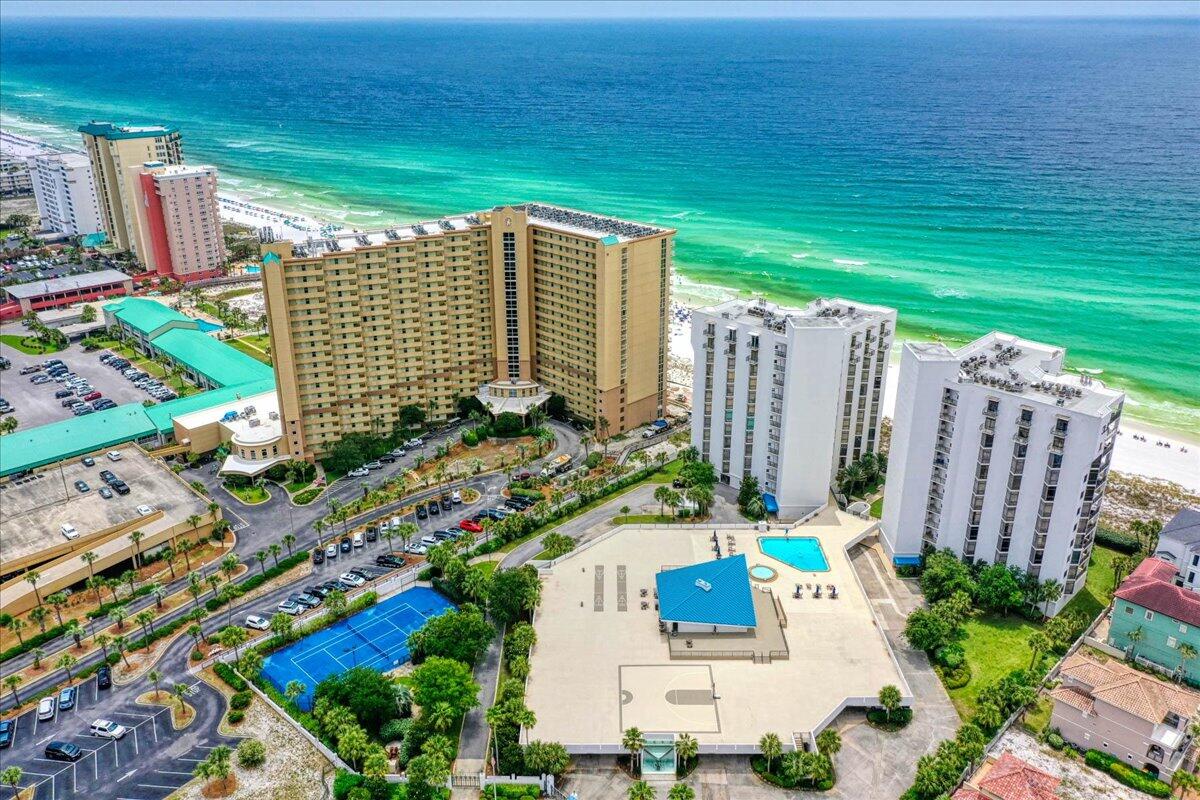 950 Highway 98, Unit 7101 Destin, FL 32541 - Photo 64 of 74 a view of a city with tall buildings