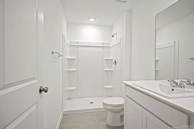 $1,495 | 1808 Stonechat, New Braunfels, TX 78130