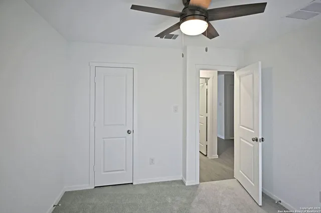 $1,495 | 1808 Stonechat, New Braunfels, TX 78130