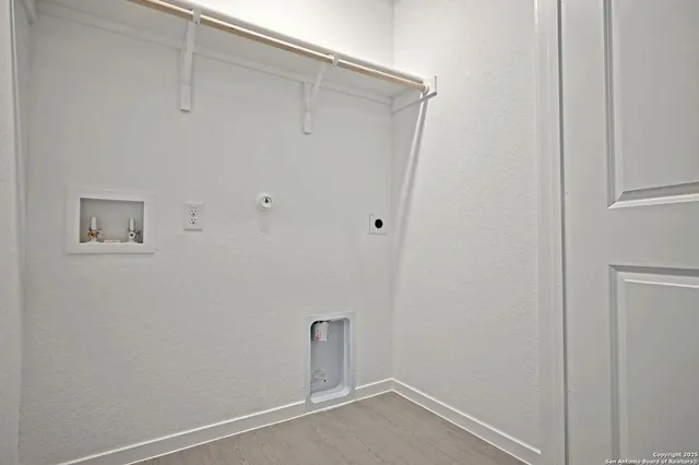 $1,495 | 1808 Stonechat, New Braunfels, TX 78130