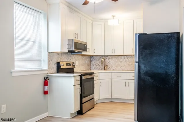 $1,850 | 191 North Beverwyck Road, Unit 1, Lake Hiawatha, NJ 07034