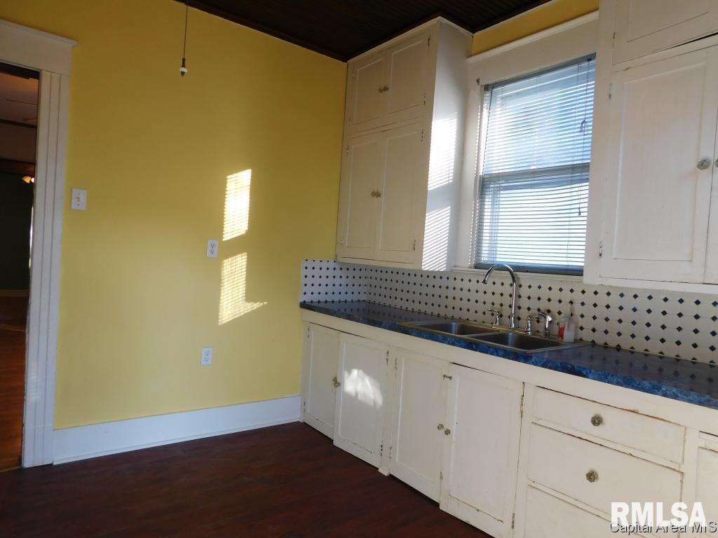 1251 Monument Avenue Springfield, IL 62702 - Photo 8 of 28